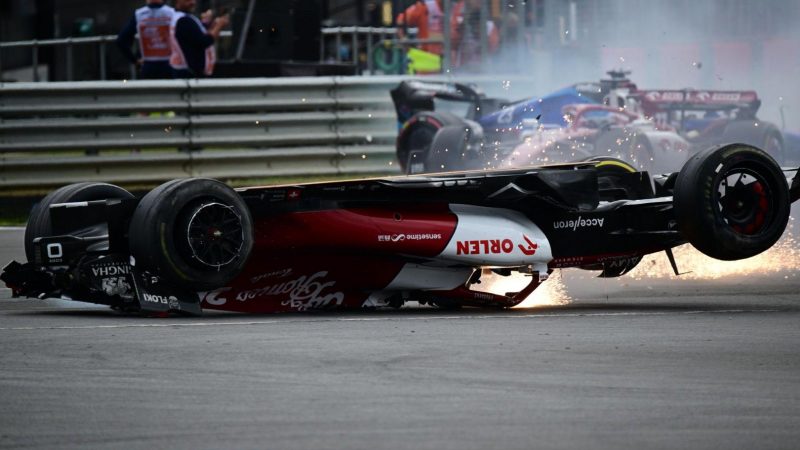 Zhou Guanyu F1 2022