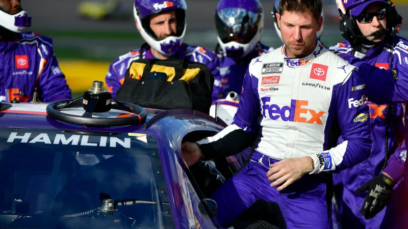 Denny Hamlin 2022