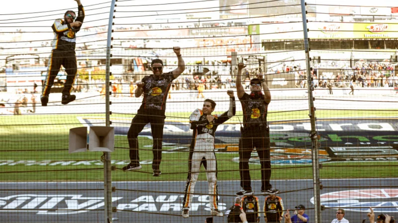 nascar xfinity series noah gragson wins 2022