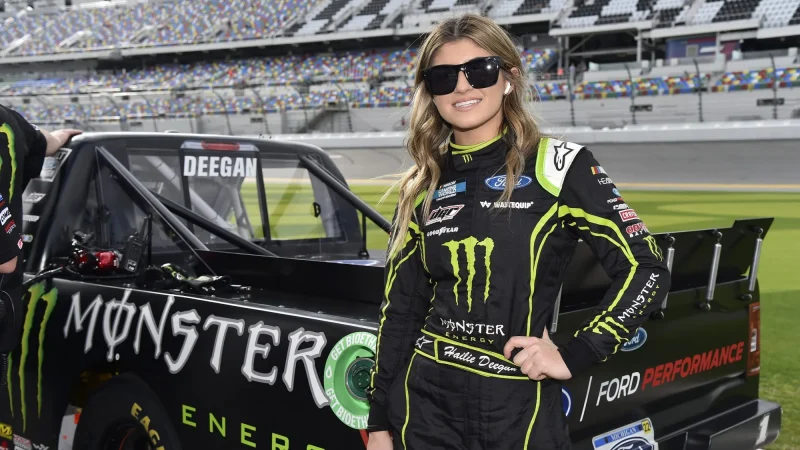 Hailie Deegan NASCAR Xfinity race