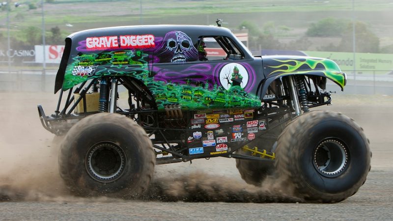 Grave Digger Shirt Hoodie Racing Uniform Clothes Monster Jam Sweatshirt Zip Hoodie Sweatpant